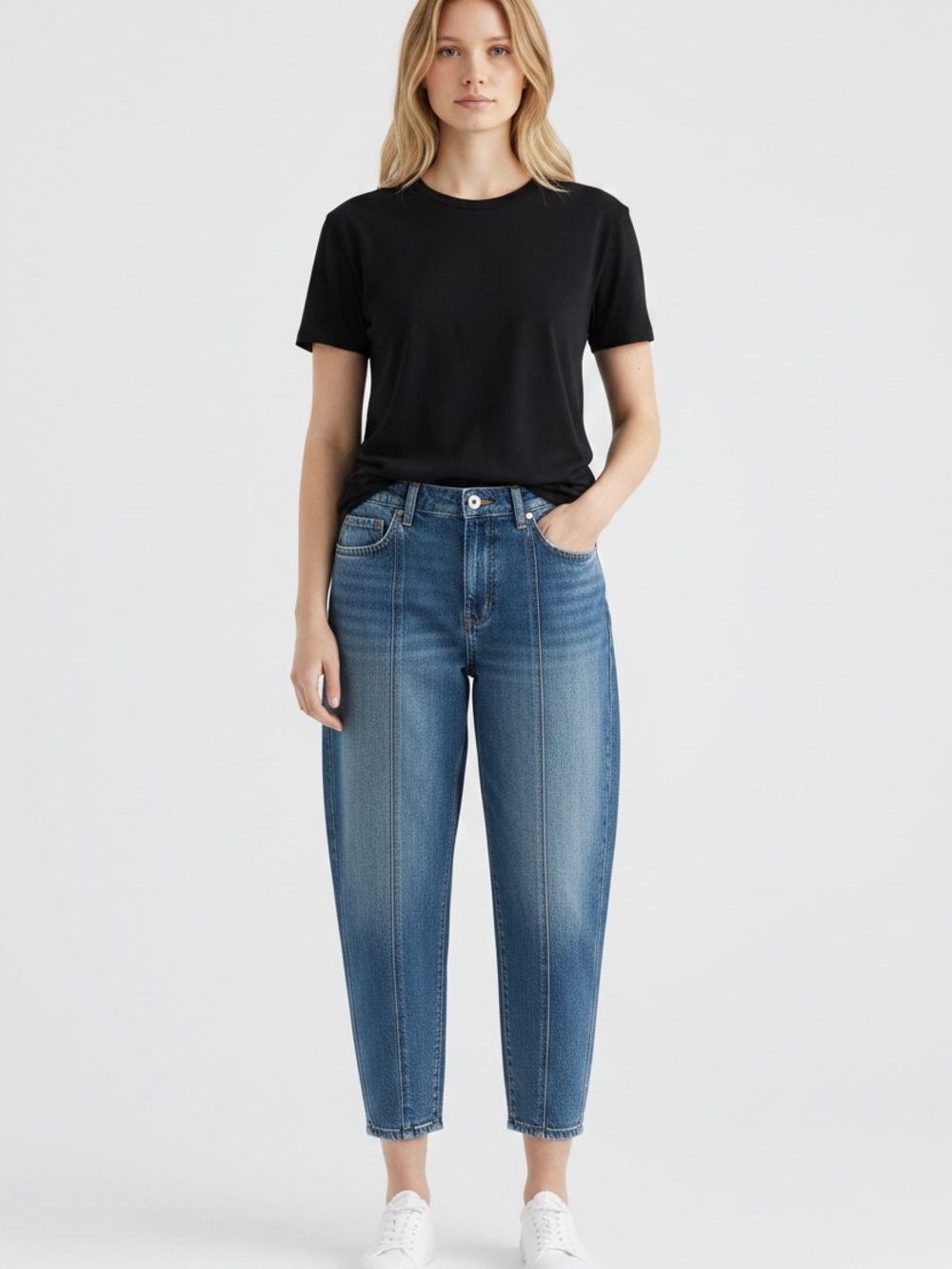 Old Navy Mid-Rise Cropped Blue‎ Barrel Leg Jeans